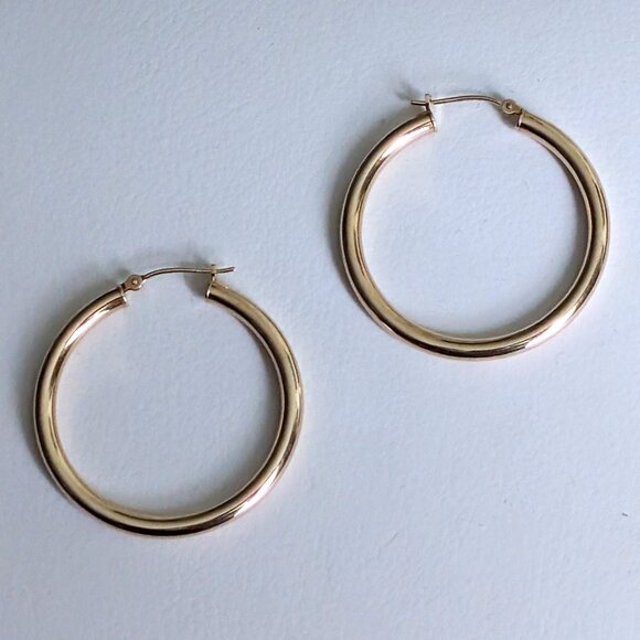 Vintage Large Solid 14K Yellow Gold Glossy Finish Hoop Pierced Earrings 14kt - Picture 2 of 5